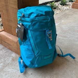thule mosey backpack
